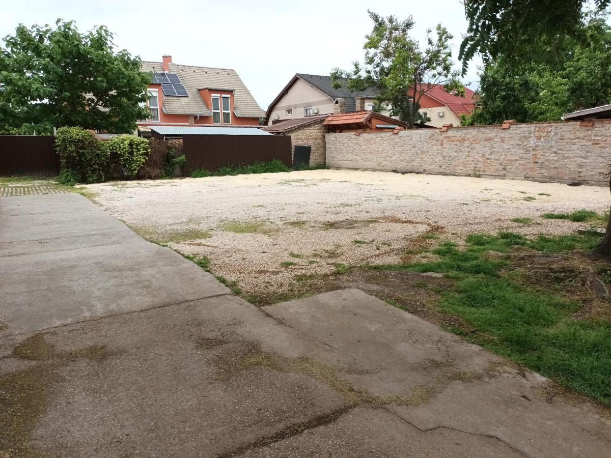 Pilota Panzio Bed & Breakfast Seghedin Exterior foto