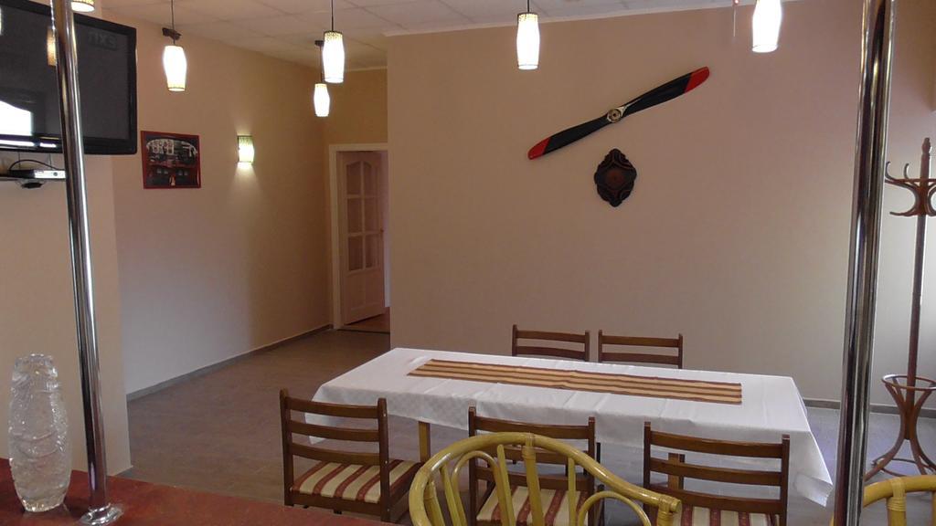 Pilota Panzio Bed & Breakfast Seghedin Exterior foto